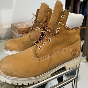 Timberland boots barely used